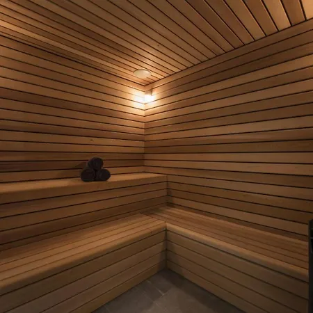 Chalet In The Heart Of The Swiss Mountains * أروسا