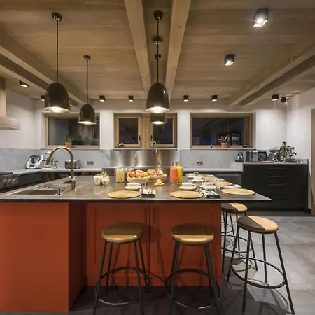 Chalet In The Heart Of The Swiss Mountains شقة